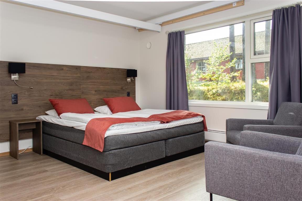 Hotell Fritidsparken Skien Bagian luar foto