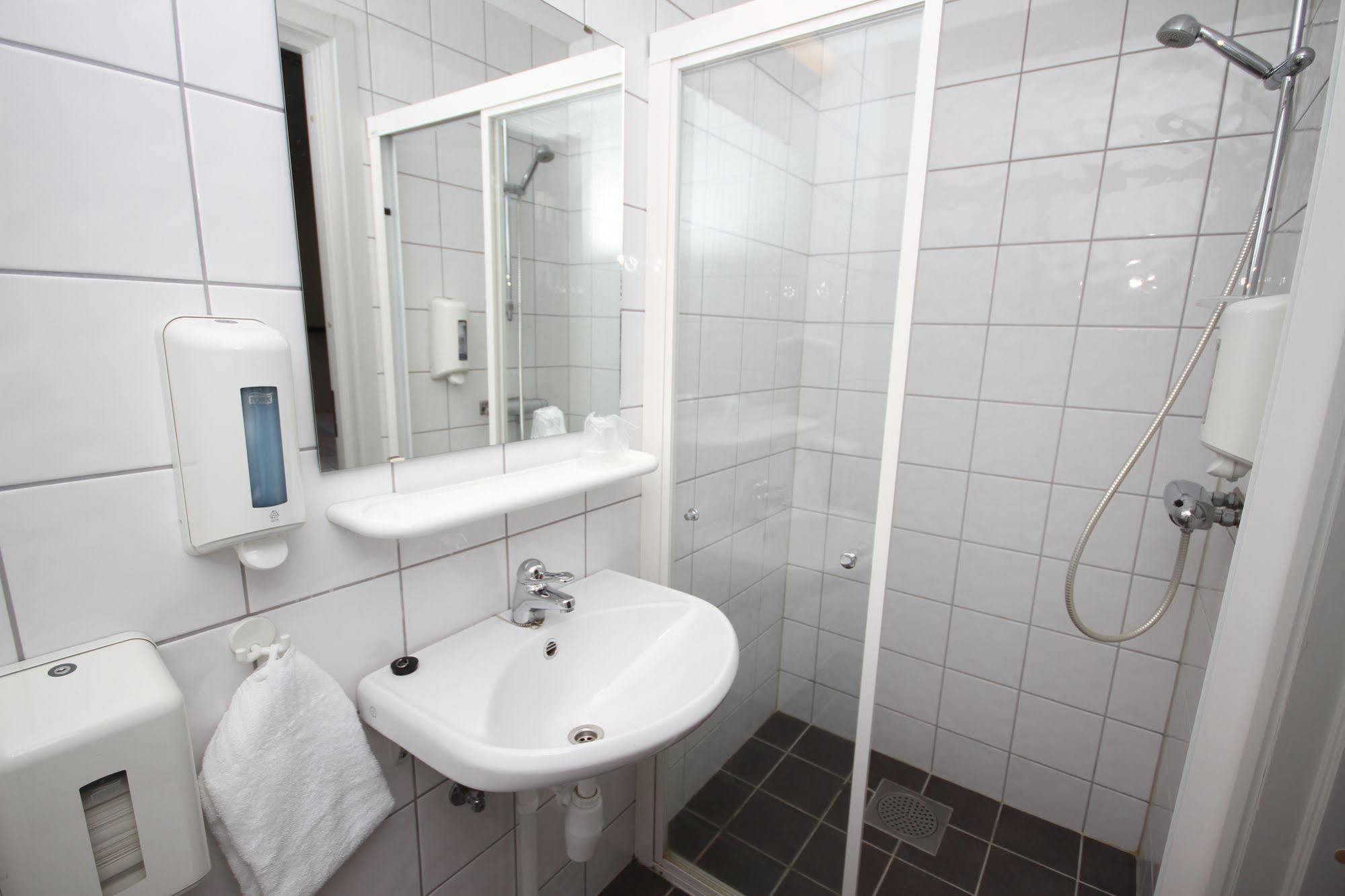 Hotell Fritidsparken Skien Bagian luar foto