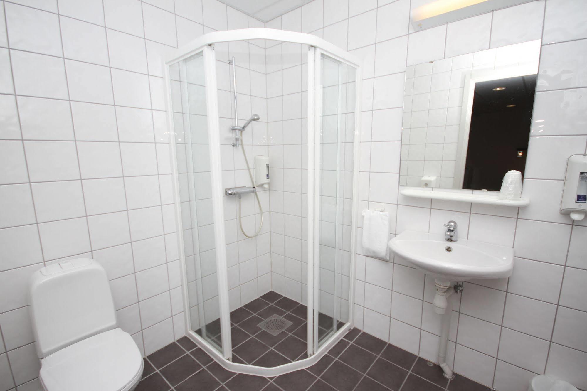 Hotell Fritidsparken Skien Bagian luar foto