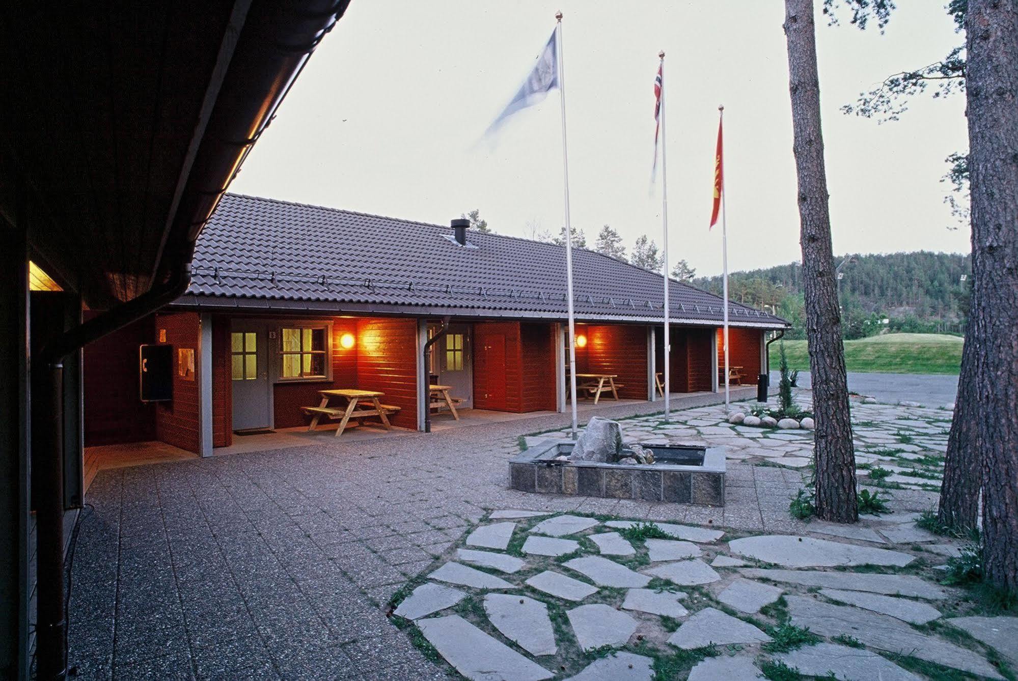 Hotell Fritidsparken Skien Bagian luar foto