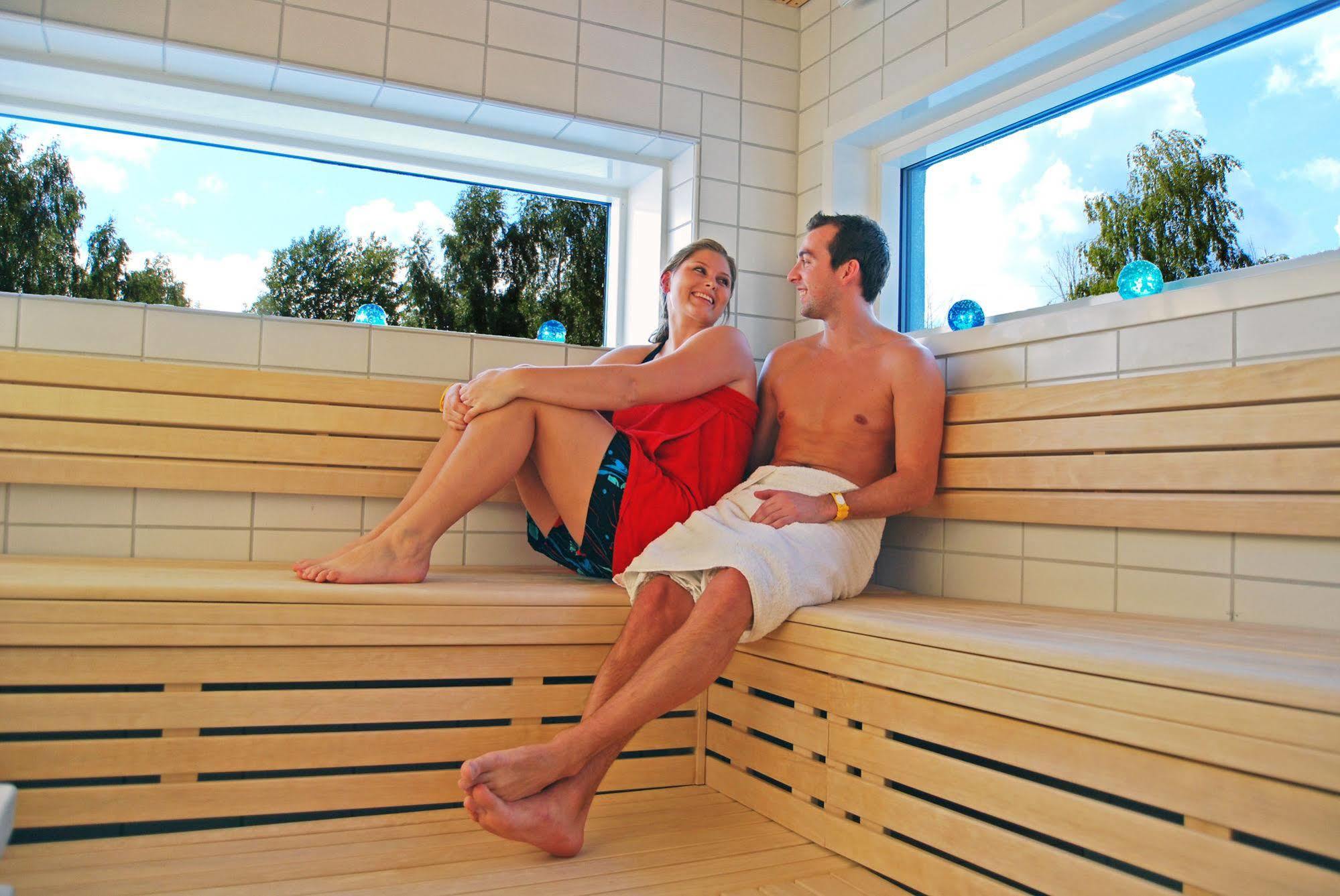 Hotell Fritidsparken Skien Bagian luar foto